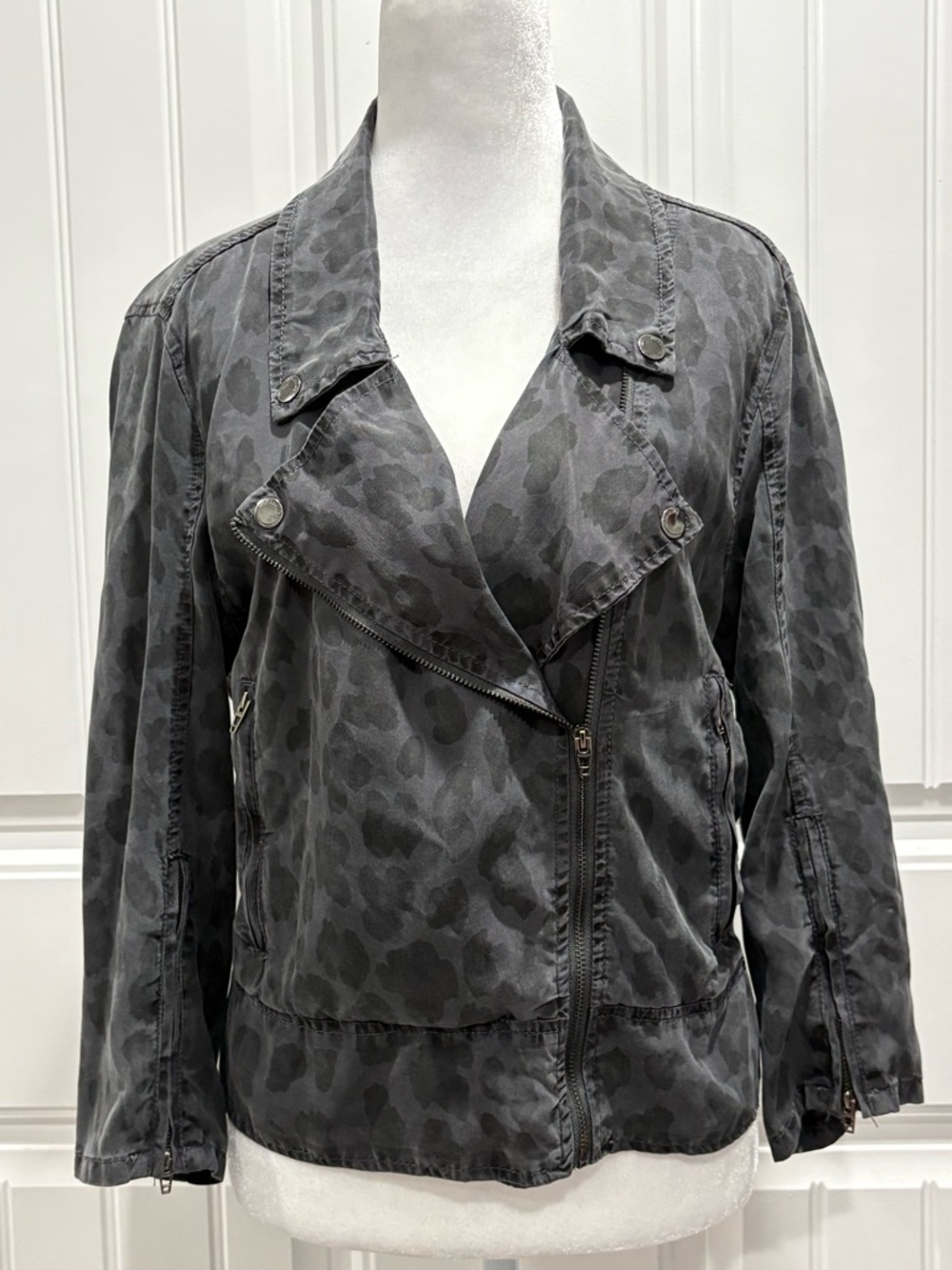 Blank NYC Gray Leopard-Print Utility Moto Jacket Size M